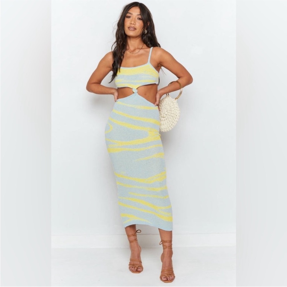 Beginning Boutique Townes Knit Midi Dress